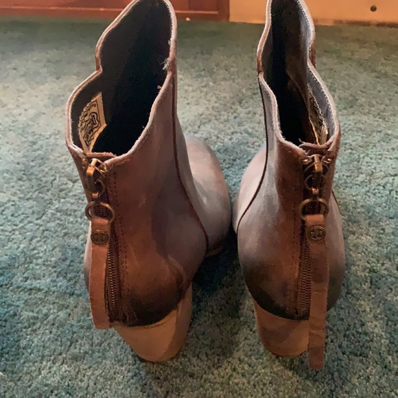 Ralph Lauren boots - Picture 3 of 9